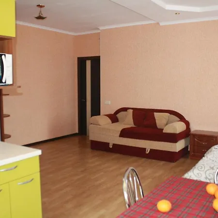 Raduzhnyy Apartment *