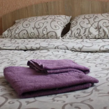 Raduzhnyy Apartment